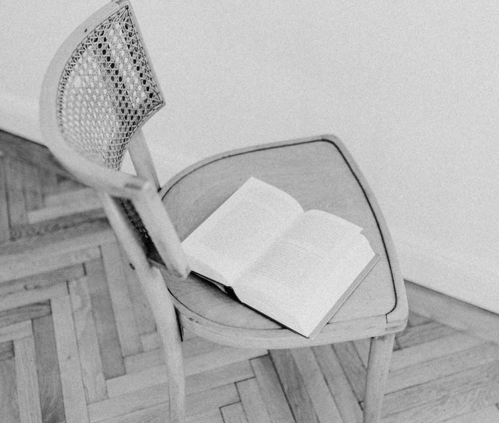 stuhl-web
